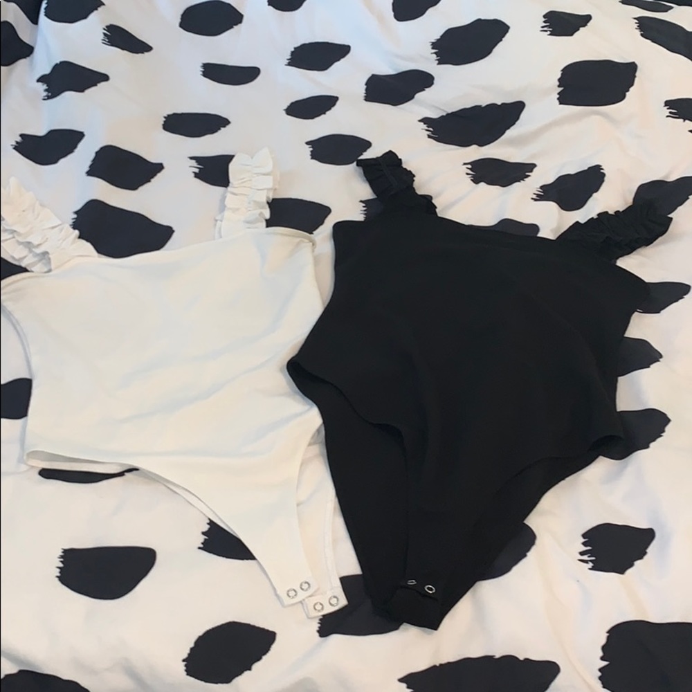 COPY - 2 bodysuits